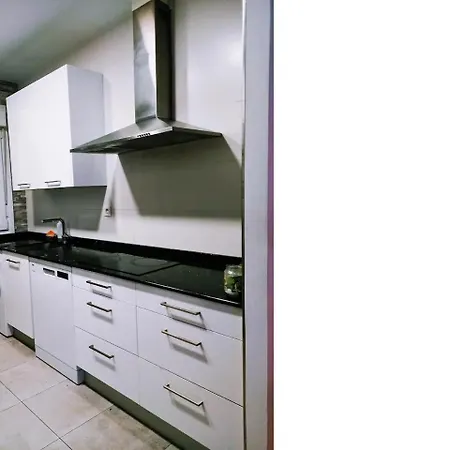 En Con Zonas Comunes Compartida Hsjg ホームステイ ビルバオ